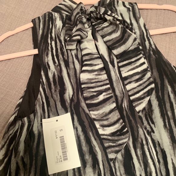 Tie Neck Print Dress - Picture 3 of 3